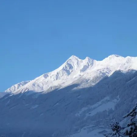 In Stubaital Near Lift Apartment *